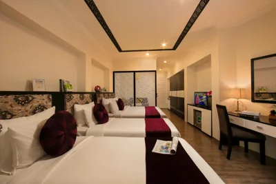 Family Suite — Serenity Diamond Hotel